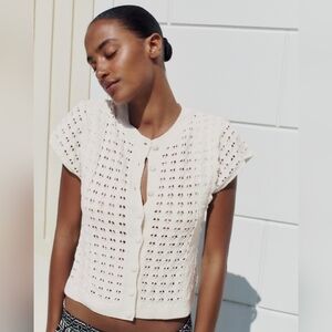 Great Condition.Zara Women's Cream Button-Up Cardigan